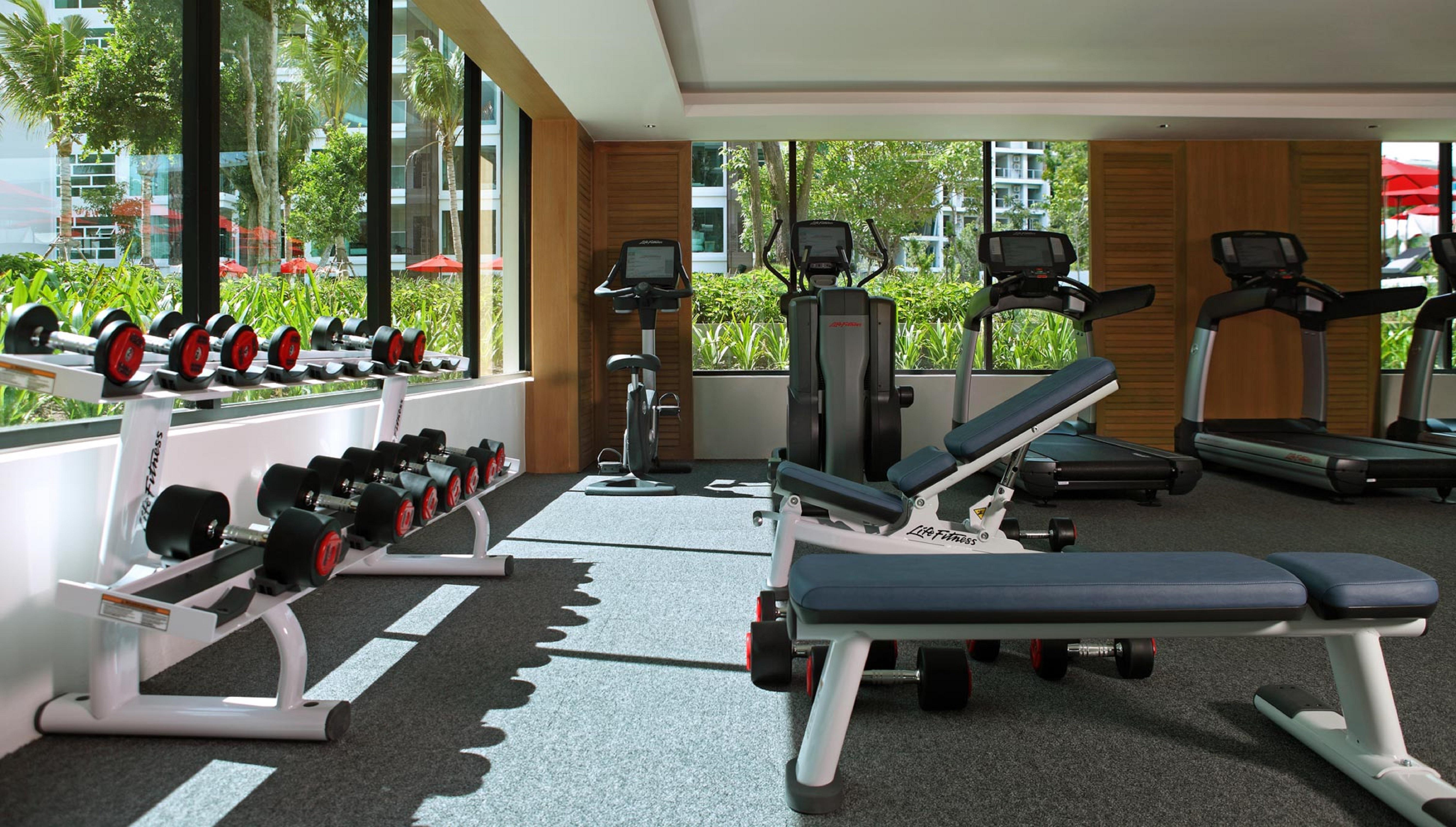 Amari Hua Hin - SHA Extra Plus Exterior foto A gym at a condominium in Singapore